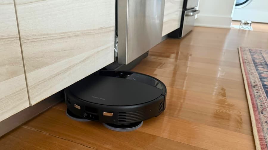 Ecovacs Deebot X9 VS Roborock Saros 10R